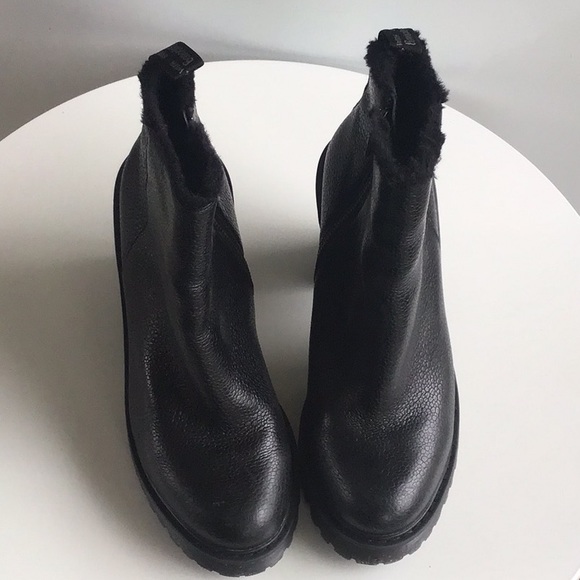 Dr. Martens Magdalena black heeled ankle boots pebbled - Picture 3 of 16
